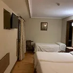 查理酒店 酒店 2*