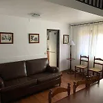 查理酒店 酒店