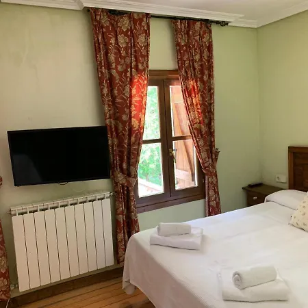 Charle Hotel